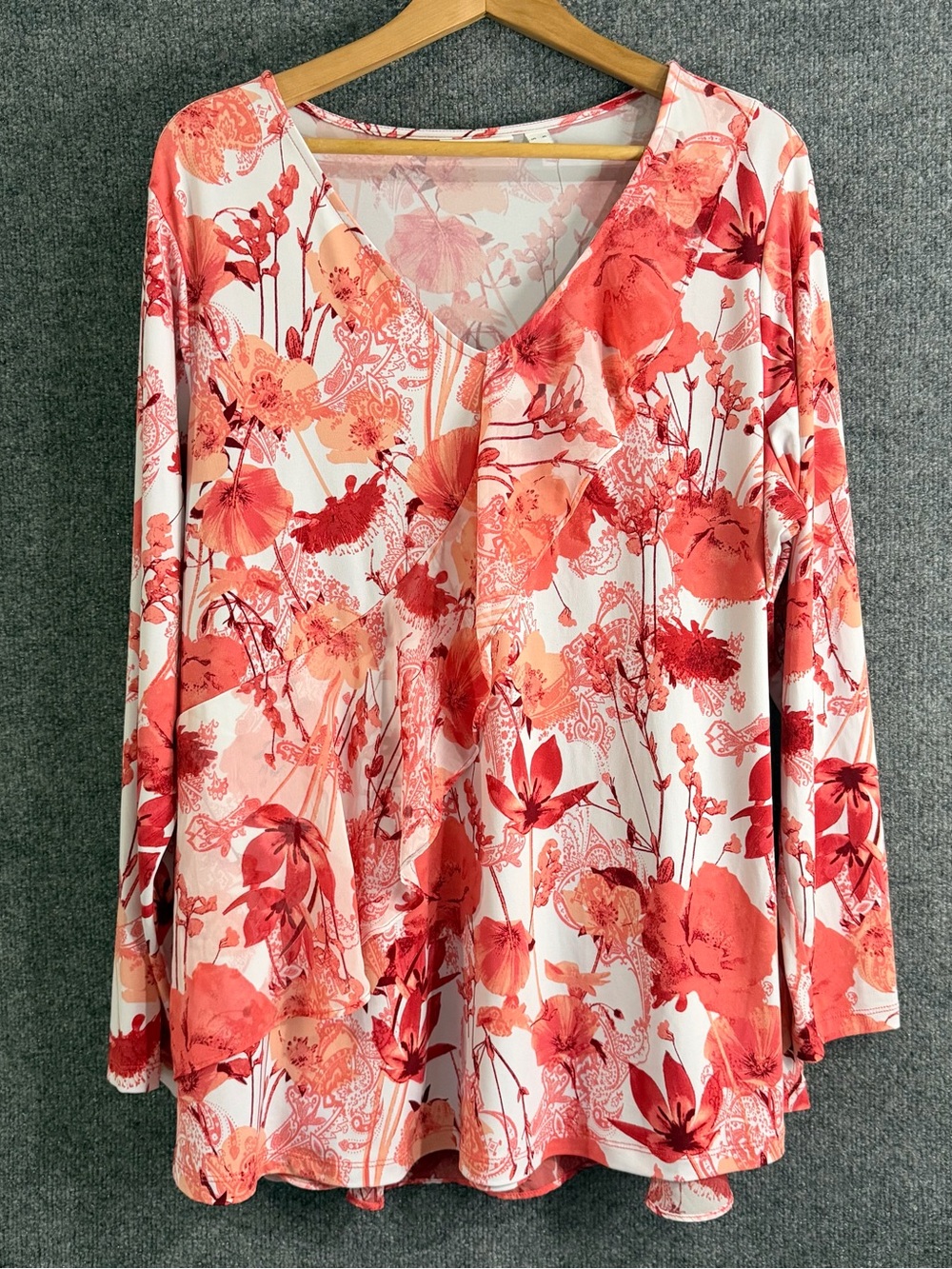 Susan Graver Womens XL Liquid Knit Coral Pink Floral Paisley V-Neck Ruffle Front